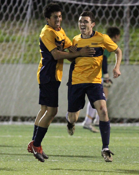 THSHS Boys Errea Cup 2010_0129