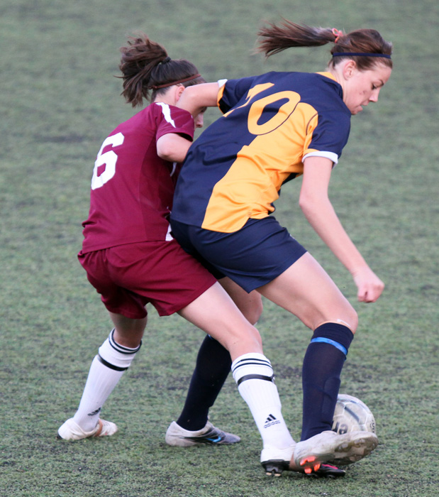THSHS Girls Errea Trophy 2010_0242