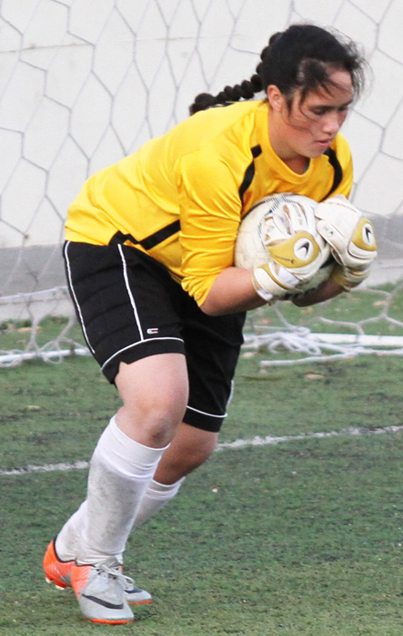 THSHS Girls Errea Trophy 2010_0286
