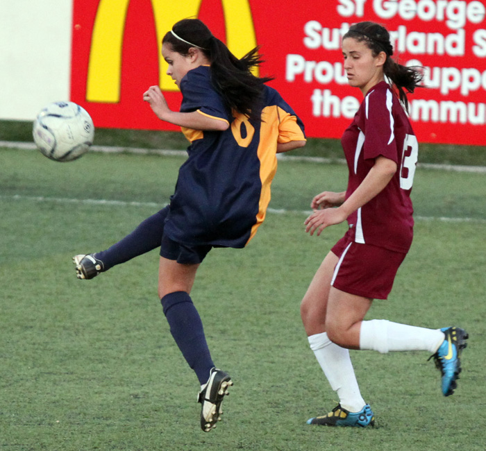 THSHS Girls Errea Trophy 2010_0352