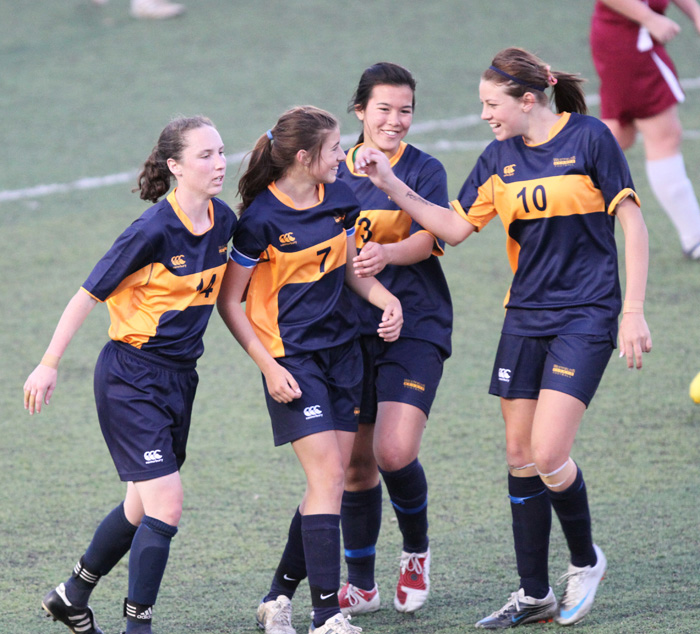 THSHS Girls Errea Trophy 2010_0371